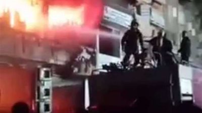 تحقيقات موسعة لكشف ملابسات حريق عقار فيصل