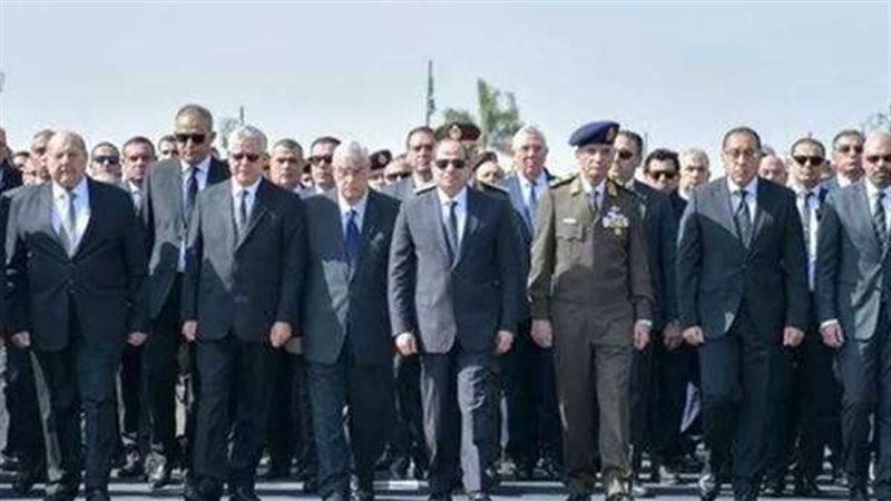 الرئيس السيسي يتقدم