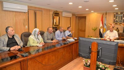 استكمال تسليم وتشغيل الشبكات بمشروعي الصرف الصحي في أسيوط