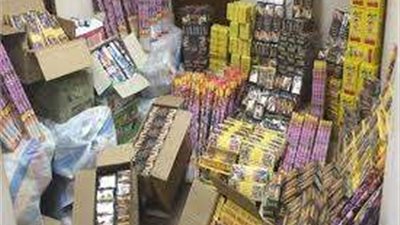 القبض على مروّج ألعاب نارية وبحوزته 3130 عبوة بالإسكندرية