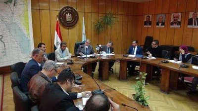 القوى العاملة: تعيين 191  شابا واستخراج 241 شهادة قياس مستوى مهارة بمطروح