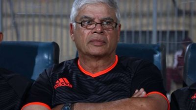 أنور سلامة يعتزل التدريب.. ويتوقع تتويج الأهلي بالبطولة الإفريقية