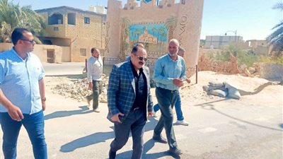 رئيس مدينة سيوة: غلق آبار المياه الجوفية العشوائية في الواحة