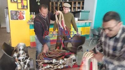 حقيقية غلق المقاهي أثناء إذاعة مبارة الاهلى وكايزر تشفيز