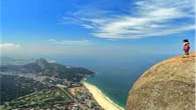 بسبب الترند.. وفاة نجمة سوشيال ميديا سقطت من ارتفاع شاهق