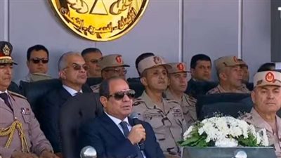 السيسي: أكتوبر بالنسبة لنا له معنى كبير.. كان عبور من حالة يأس إلى أمل