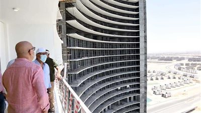 بالصور | رئيس الوزراء يتفقد المنطقة الترفيهية 