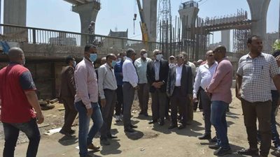 بالصور | محافظ الجيزة يتفقد المسارات المرورية بمحيط محور الفريق كمال عامر