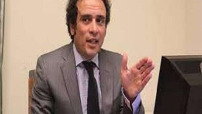 عمرو حمزاوي عن مؤتمر السيسي وماكرون: مطلوب جذب الموقف الأوروبي إلى المواقف العربية