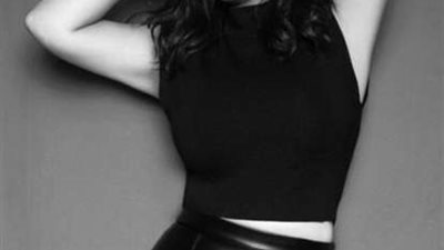 من المايوه إلى الاعتزال.. محطات حياتية مُثيرة للجدل للفنانة نهى عابدين