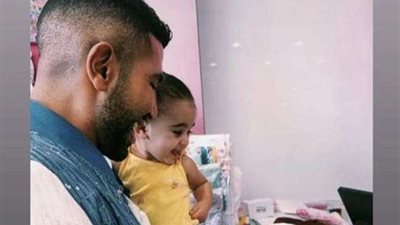 أحمد سعد يشارك جمهوره لحظات سعيدة مع ابنته