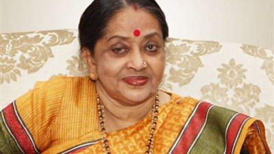 وزيرة هندية تفرض رسوما على من يرغب في التقاط 