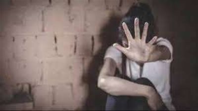 لمس مناطق عفتها.. المشدد 6 سنوات للمتهم بهتك عرض طفلة بالجيزة