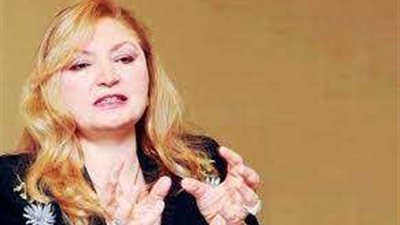 كيف نواجه نزيف السوق الموازي؟.. خبيرة مصرفية تجيب