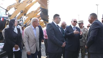 الاستعداد بجميع القطاعات الخدمية للتعامل الفوري في حالة حدوث الأزمات