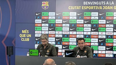 الكلاسيكو.. تشافي: دوري أن أجد طريقة لمراقبة فينيسيوس وبيلينجهام