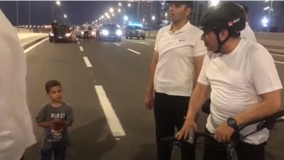 عاجل | الرئيس الأب..  السيسي يتحدث مع أحد المواطنين وأولاده:  