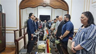 «التنسيقية» تفتتح جلستها بالوقوف دقيقة حداد على أرواح شهداء غزة