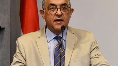 هيئة الاستثمار والمناطق الحرة تسلم 4 رخص ذهبية لشركات سامسونج مصر