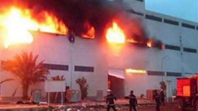 السيطرة على حريق اندلع داخل مطعم فى الشرابية