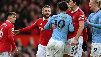 ديربي مانشستر.. مواجهة نارية بين يونايتد وسيتي في الدوري الإنجليزي