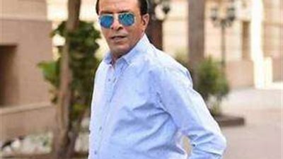 أول تعليق من مصطفى كامل بعد تعرضه لحادث سيارة (تفاصيل)