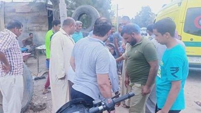 السرعه الجنونيه تؤدي إلى إصابه شابين بطريق 