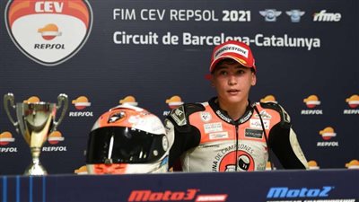 وفاة متسابق دراجات نارية في حادث بإسبانيا