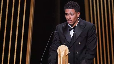 رسميًا.. بيلينجهام أفضل لاعب شاب في العالم 2023