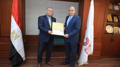 محافظ سوهاج يستقبل وكيل وزارة الصحة الجديد لاستمرار تقديم أوجه الدعم والتعاون