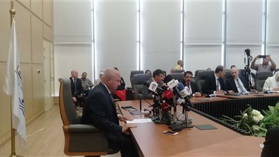 وزير النقل: سيتم تخصيص ساحة لمشاركة الرئيس السيسي مائدة مستديرة مع طلاب الجامعات