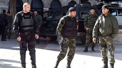 قيادات أمنية تونسية: تنسيق تام بين الأمن والجيش لتنفيذ قرارات الرئيس