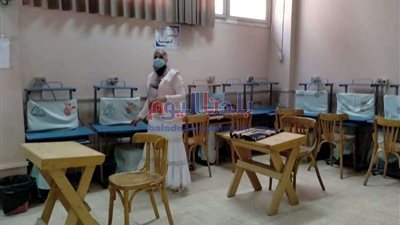 طلاب الاقتصاد المنزلي بنوعية أشمون يوجهون مشروعاتهم العملية لخدمة الكلية