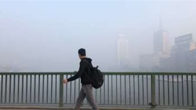 الأرصاد تحذر من شبورة مائية ضبابية صباح الغد على بعض الطرق