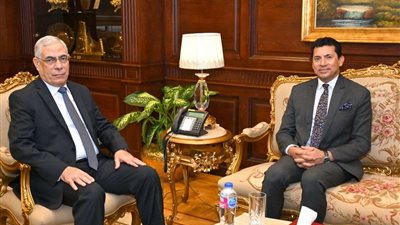 لتهنئته بمنصبه الجديد.. النائب العام يستقبل وزير الشباب والرياضة