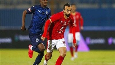 الأهلي يدك شباك أسوان بثلاثية ويشعل صراع الصدارة