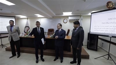 النائب العام يستقبل نظيره الليبي بمكتب النائب العام بالقاهرة (فيديو)