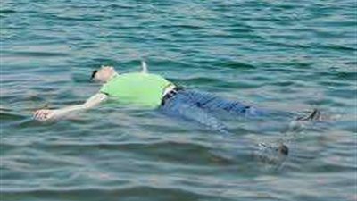 العثور على جثة متحللة بمياه بحر في شبين القناطر