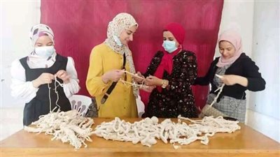 ورش عمل تدريبية للشباب والفتيات بمركز شباب ناصر بالشرقية