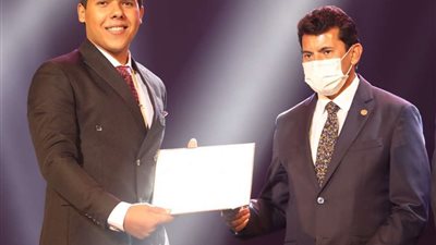 جامعة الأزهر تحصد المركز الأول في إبداع 9 