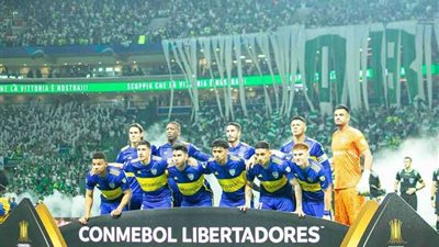 كافاني يقود هجوم بوكا جونيورز في نهائي كوبا ليبرتادوريس