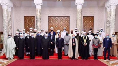 الرئيس السيسي يشدد على أهمية هيئات الإفتاء في نشر الفهم الواقعي لصحيح الدين