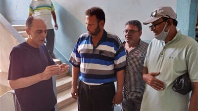 بالصور | نائب رئيس مركز منية النصر يتابع عمل الوحدات المحلية