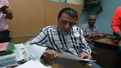 إصابة الفنان مصطفى كامل وأسرته بكورونا: ابنته حالتها خطيرة