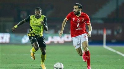 التعادل السلبي يحسم الشوط الأول بين الأهلي ودجلة