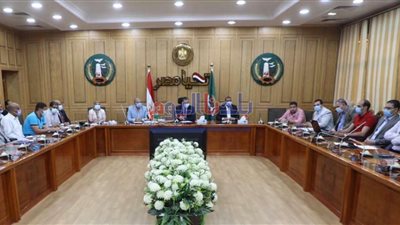 محافظ المنوفية يلتقي أطفال تلا ويأمر بصرف مساعدات مالية وتقديم الرعاية الصحية اللازمة