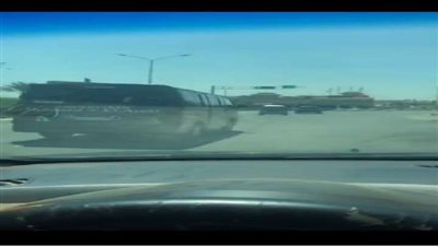 بالصور | لحظة نقل جثمان دلال عبدالعزيز إلى مسجد المشير