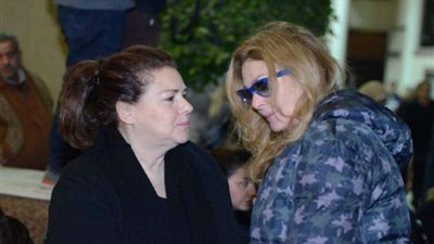 يسرا ناعية دلال عبدالعزيز: ست مش هتتعوض.. وراحت لحبيبها (فيديو)