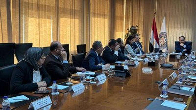 ننشر تفاصيل لقاء وزير المالية مع قيادات الاتحاد العام للغرف التجارية