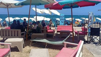 «الأرصاد» تحذر من نزول شواطئ الإسكندرية ومطروح اليوم